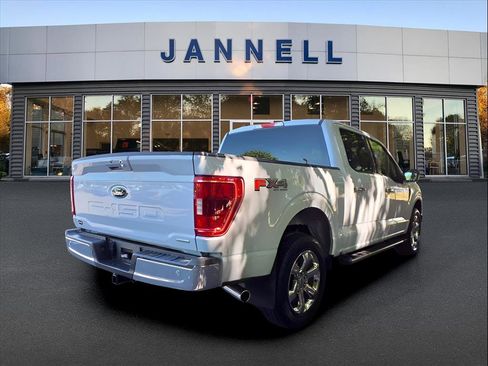 Used 2022 Ford F150 XLT w/ Equipment Group 302A High image 5