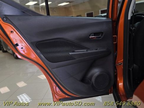 Used 2024 Nissan Kicks SV image 13