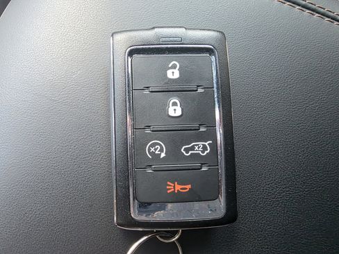 Used 2023 Jeep Grand Cherokee Summit image 34