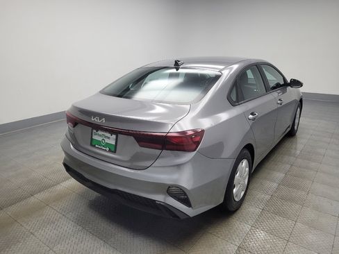 Used 2023 Kia Forte LXS w/ LXS Technology Package image 9