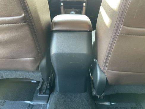 Used 2018 Subaru Forester 2.5i Touring image 18