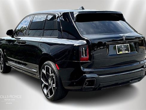 Certified 2025 Rolls-Royce Cullinan Black Badge image 13
