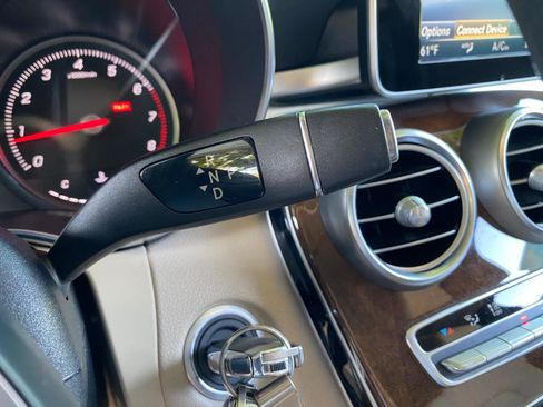 Used 2018 Mercedes-Benz C 300 Sedan image 56