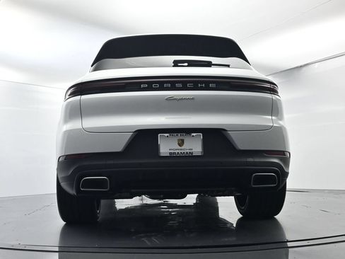 Certified 2026 Porsche Cayenne E-Hybrid AWD/4WD image 46