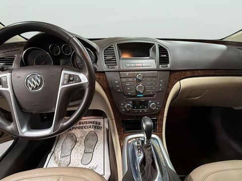Used 2012 Buick Regal Leather image 13