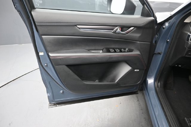 Certified 2024 MAZDA CX-5 Carbon Edition AWD/4WD image 11