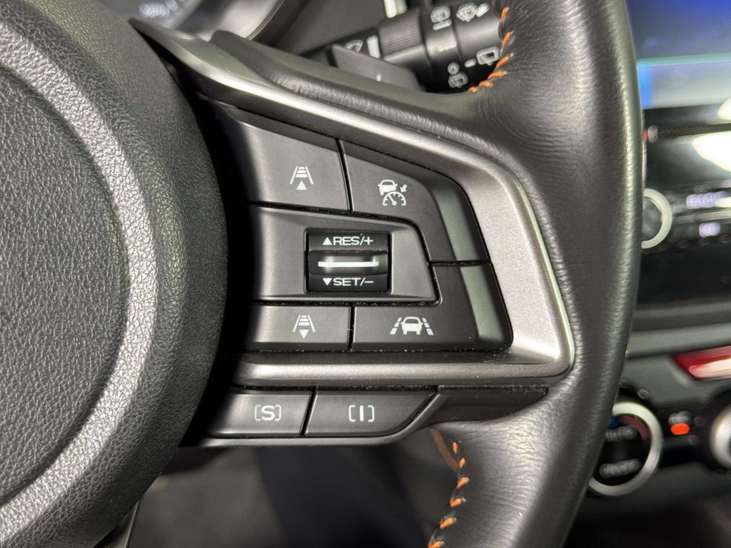 Used 2020 Subaru Crosstrek 2.0i Limited w/ Moonroof Package w/Navigation AWD/4WD image 23