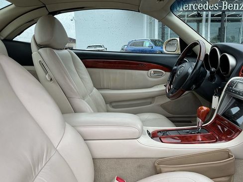 Used 2006 Lexus SC 430 Convertible w/ Preferred Accessory Pkg RWD image 18