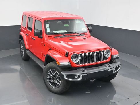 New 2025 Jeep Wrangler Sahara image 36
