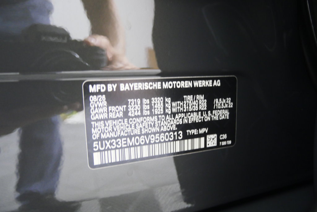 Used 2027 BMW X7 M60i AWD/4WD image 27