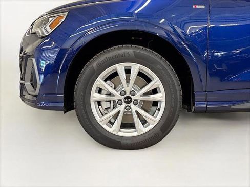 Certified 2025 Audi Q3 2.0T Premium Plus w/ Premium Plus Package AWD/4WD image 24