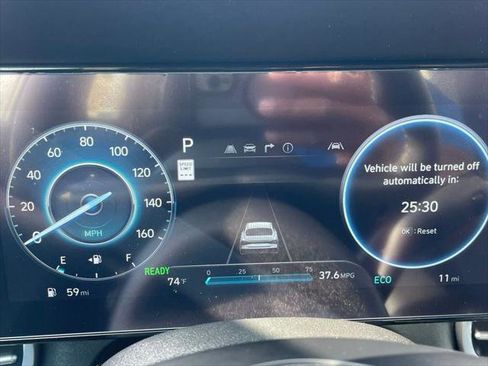 New 2025 Hyundai Elantra Limited image 20