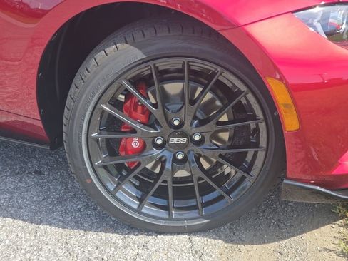 New 2026 MAZDA MX-5 Miata RF Club RWD image 14