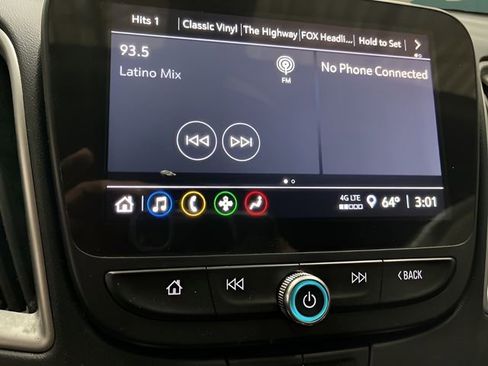 Used 2022 Chevrolet Malibu LT FWD image 20