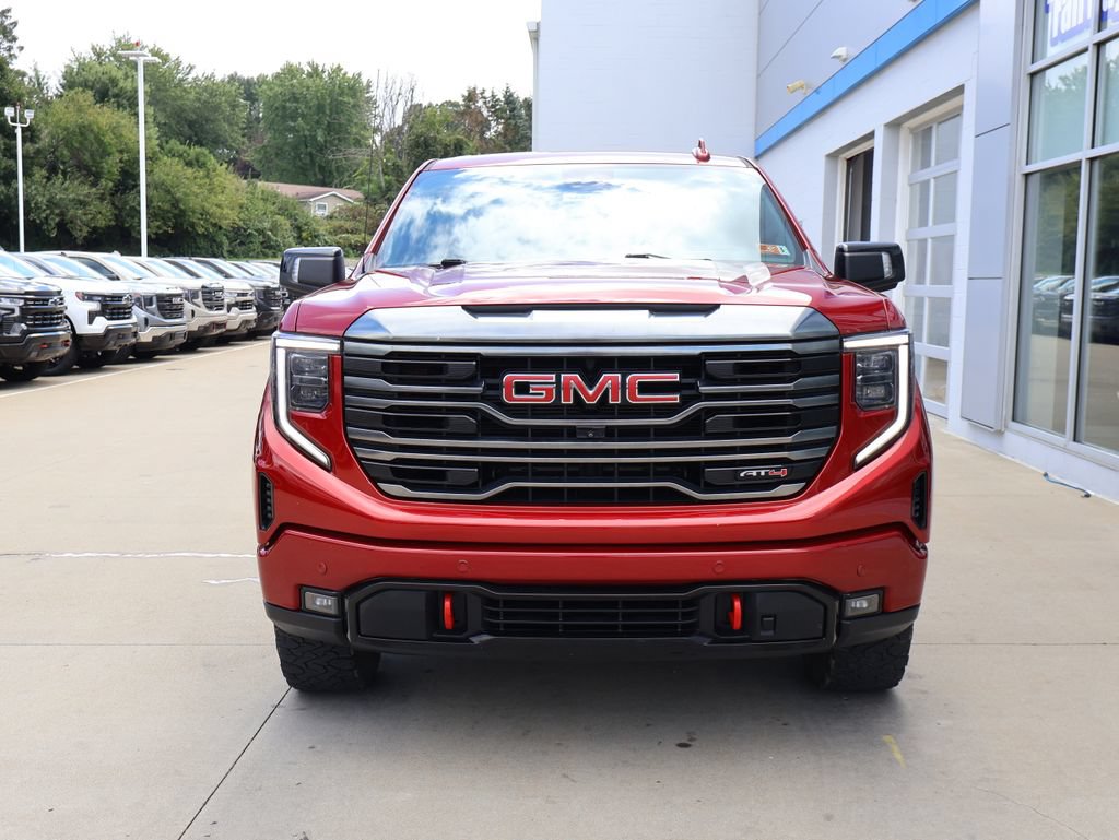 Certified 2024 GMC Sierra 1500 AT4 w/ Technology Package AWD/4WD image 5