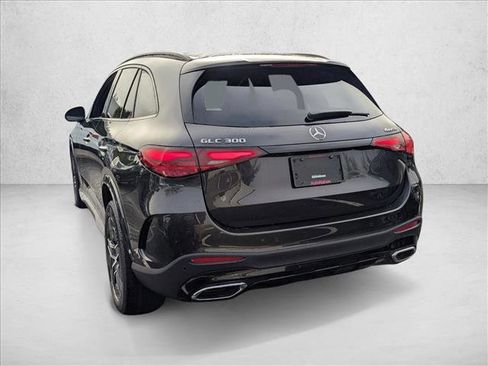 Used 2026 Mercedes-Benz GLC 300 4MATIC image 8