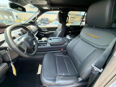 New 2027 Ford Expedition Tremor w/ Driver's Package AWD/4WD image 8