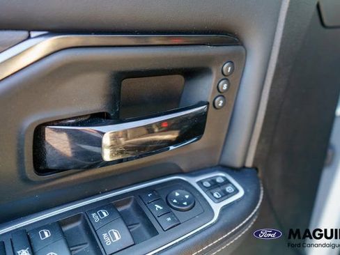 Used 2023 RAM 3500 Limited AWD/4WD image 21