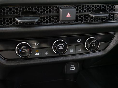 Certified 2023 Honda HR-V LX image 23