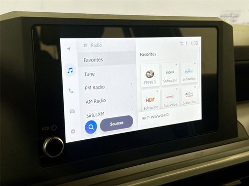 Certified 2024 Toyota Tacoma SR5 image 21