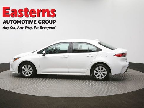 Used 2024 Toyota Corolla LE image 56