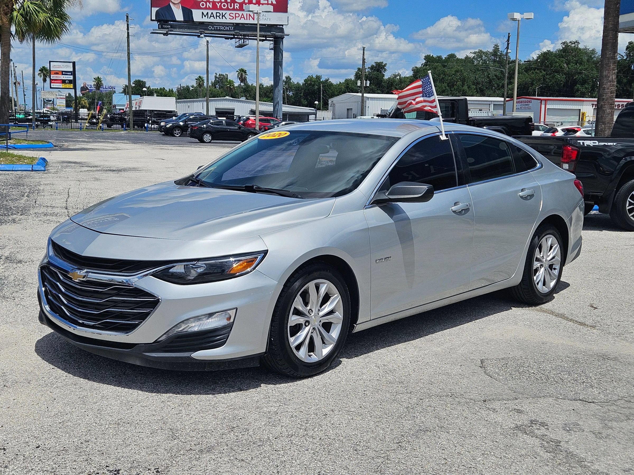 Used 2020 Chevrolet Malibu LT FWD image 3