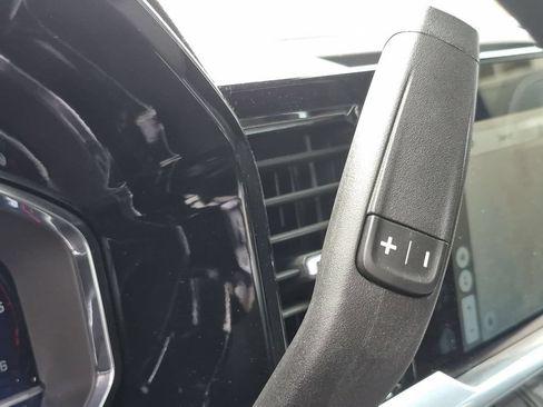 Used 2024 Chevrolet Silverado 2500 LT AWD/4WD image 8