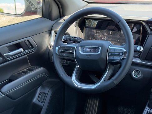New 2026 GMC Terrain Elevation w/ Elevation Premium Package AWD/4WD image 25