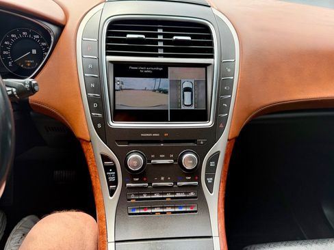 Used 2016 Lincoln MKX Black Label w/ Technology Package AWD/4WD image 32