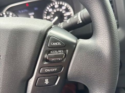 Certified 2022 Nissan Frontier S w/ Technology Package AWD/4WD image 16