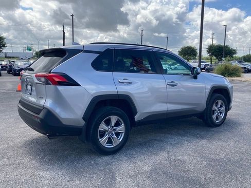 Used 2023 Toyota RAV4 XLE FWD image 5