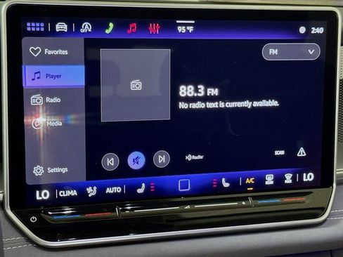 New 2026 Volkswagen Tiguan SE FWD image 7