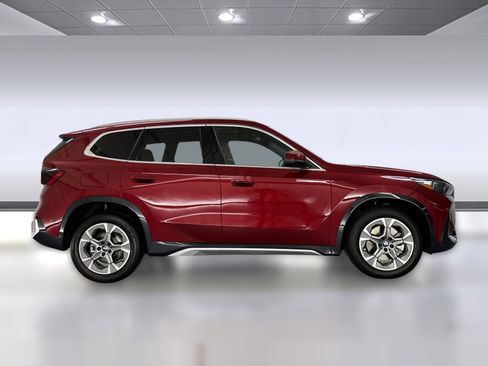 Used 2026 BMW X1 xDrive28i w/ Technology Package AWD/4WD image 8