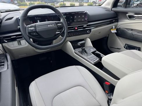 New 2026 Kia Sportage EX w/ EX Panorama Roof Package image 12