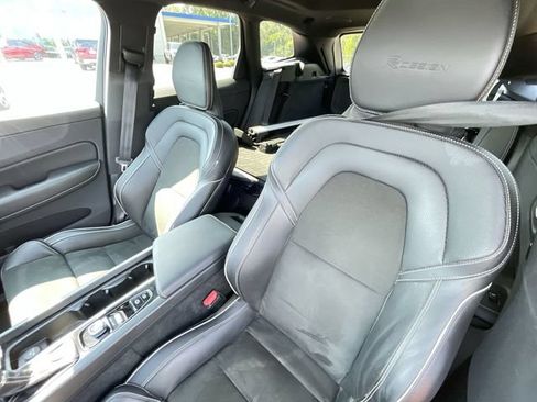 Used 2019 Volvo XC60 T5 R-Design w/ Protection Package Premier FWD image 11