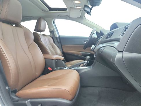 Used 2019 Acura ILX w/ Premium Package image 25