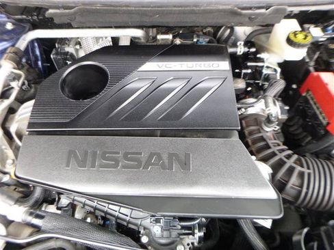 Used 2023 Nissan Rogue SV AWD/4WD image 22