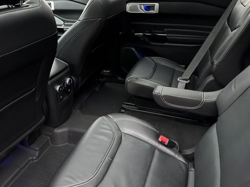 Certified 2022 Ford Explorer ST w/ Equipment Group 401A image 12