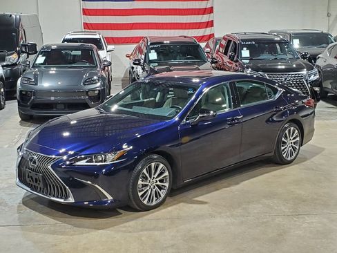 Used 2019 Lexus ES 350 w/ Premium Package FWD image 34