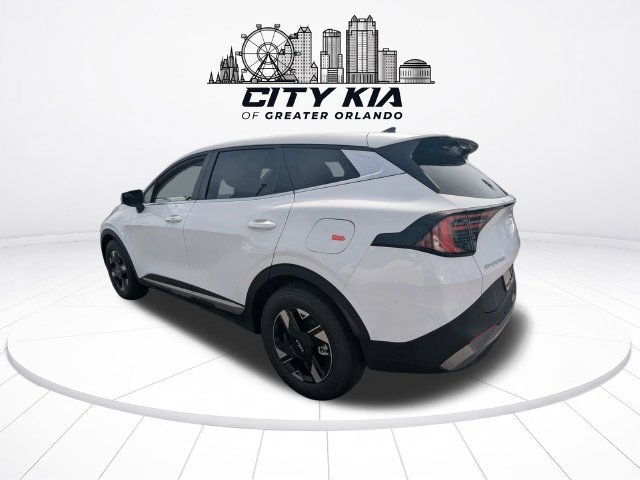 New 2026 Kia Sportage LX w/ LX Convenience Package FWD image 4
