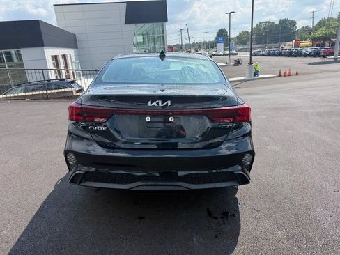 Used 2023 Kia Forte LXS FWD image 7