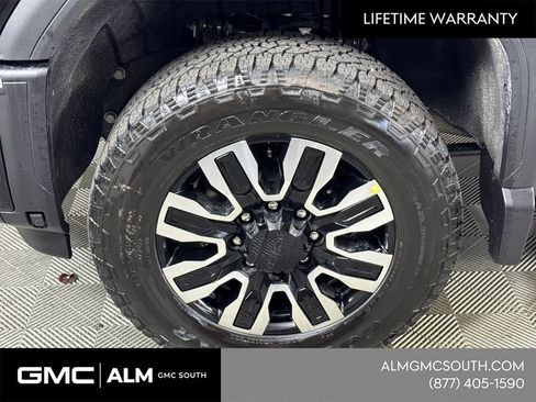 New 2026 GMC Sierra 2500 Denali Ultimate image 13