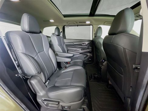 Certified 2025 Subaru Ascent Limited image 32