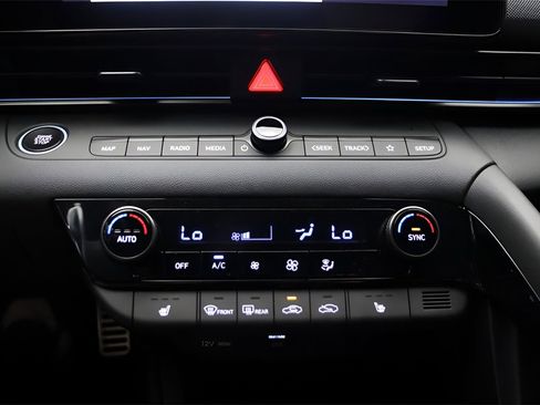 New 2025 Hyundai Elantra N image 17