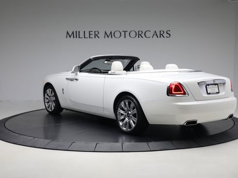 Certified 2018 Rolls-Royce Dawn image 7