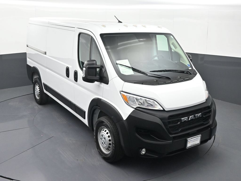 Used 2025 RAM ProMaster 2500 w/ Convenience Group FWD image 32