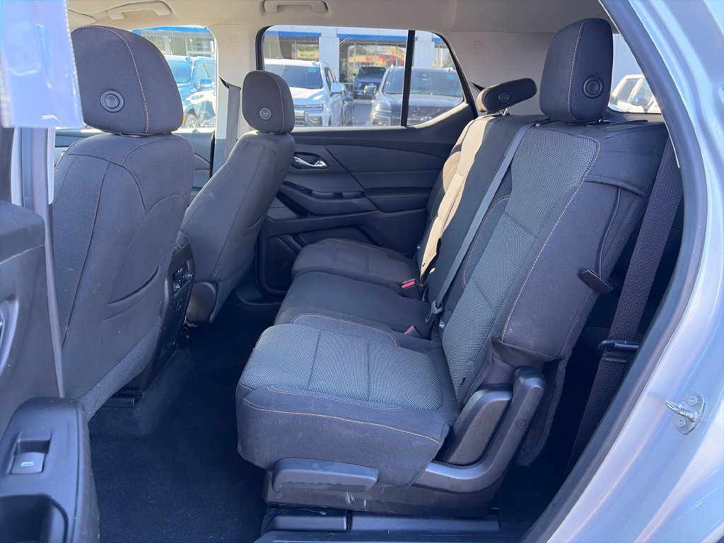 Used 2018 Chevrolet Traverse LS AWD/4WD image 23