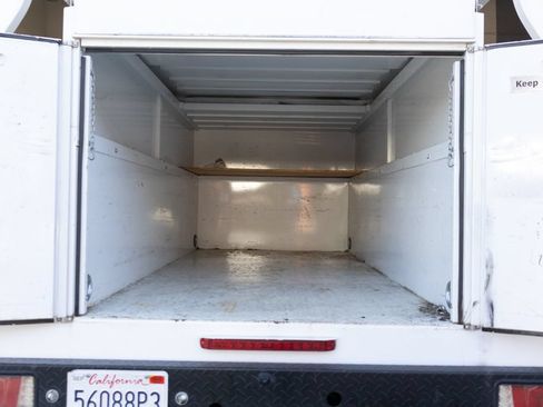 Used 2022 GMC Sierra 3500 Pro w/ Convenience Package RWD image 16