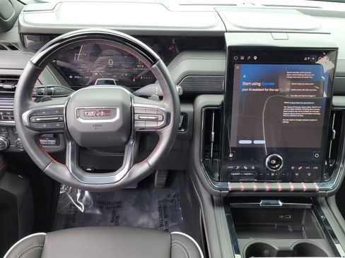 Used 2025 GMC Yukon AT4 Ultimate AWD/4WD image 14