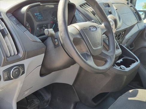 Used 2019 Ford Transit 150 130 Low Roof RWD image 9